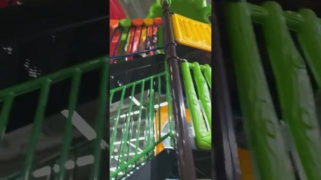 Катаемся с горки 2. Это мой дом. смотреть онлайн
