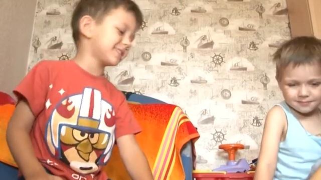 Витя Петрухин. Надо помочь смотреть онлайн