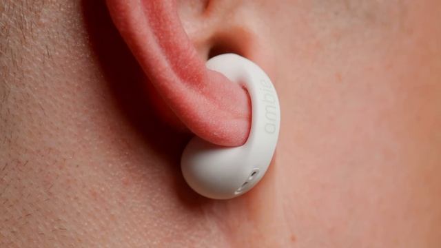 Сравниваем наушники Huawei FreeClip с родоначальником формата — Ambie AM-TW01