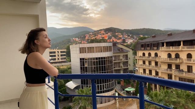 LAZAREVSKOE VLOG: Где отдохнуть в кайф? Обзор лучших мест Лазаревского и отеля Виктория-Отдых 2024 смотреть онлайн