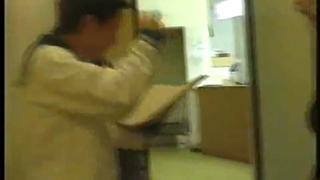 Светлана Сурганова на съемках "морской" фотосессии (20.08.2004) смотреть онлайн