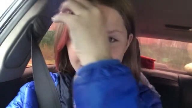 VLOG/ЕДЕМ В ПАРИКМАХЕРСКУЮ/НЕ МОЖЕМ ЗАВЕСТИ МАШИНУ/SASHA VAI смотреть онлайн