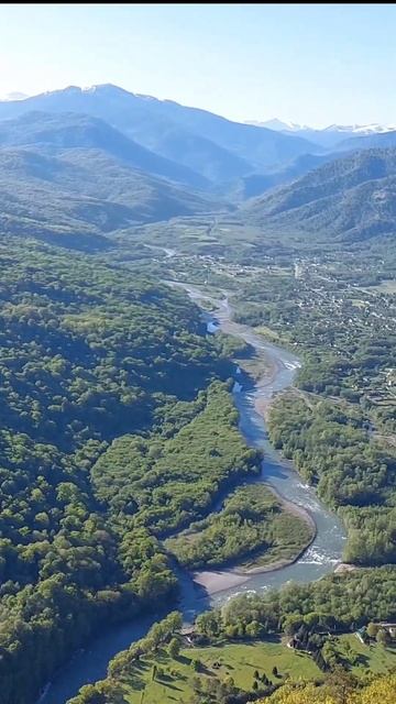 Адыгея,гора Монах,река Белая в мае смотреть онлайн