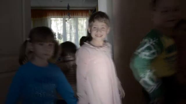 Нарезка рабочих кадров документального фильма "Птенцы Гнездышка" смотреть онлайн
