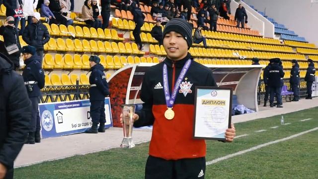 Награждение Чемпионов РК по футболу 2004 на "Центральном" (27.10.18) смотреть онлайн