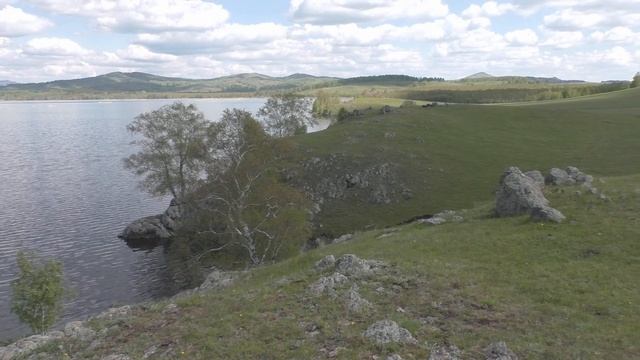 Озеро Узункуль, Учалинский район Башкирия, Южный Урал. 18.05.2024. смотреть онлайн