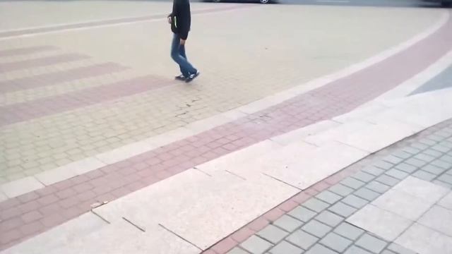 Рома Зимич.Брест-Небольшая тренировка возле фонтана смотреть онлайн