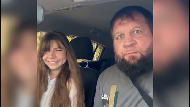 ЕМЕЛЬЯНЕНКО УЖЕ МЕСЯЦ В ЗАПОЕ... смотреть онлайн