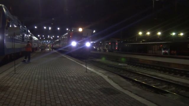 ЭП1М 749 с поездом №495 Кострома — Адлер. смотреть онлайн