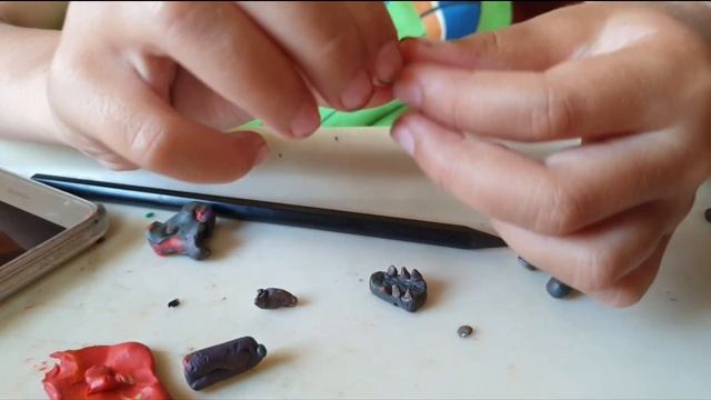 Лепим из пластилина аниматроника Фокси. смотреть онлайн