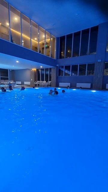 бассейны в ГОРОД МИРА! УЛЬТРА ВСЕ ВКЛЮЧЕНО! смотреть онлайн