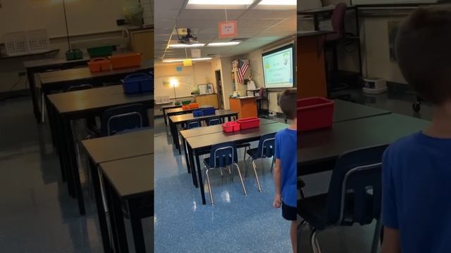 Middle school. Фастфуд. Спортивные залы и классы для обучения смотреть онлайн