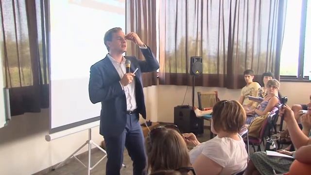 Семинар Орифлэйм. Первый день Сергей Гаглоев Часть вторая. Крым 2016г. смотреть онлайн