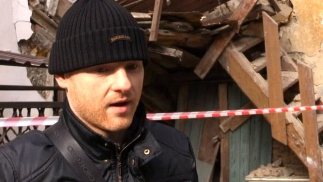 В Одесі завалило квартиру з жінкою всередині смотреть онлайн