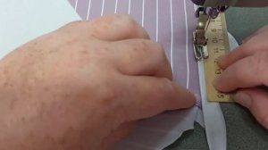 Как вшить потайную молнию если нет лапки для нее!