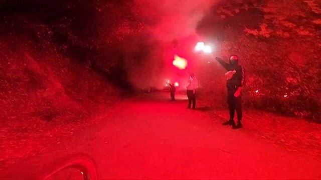 35 години Чкембари (Бакљада на Тумбе Кафе)(drone+gopro) смотреть онлайн