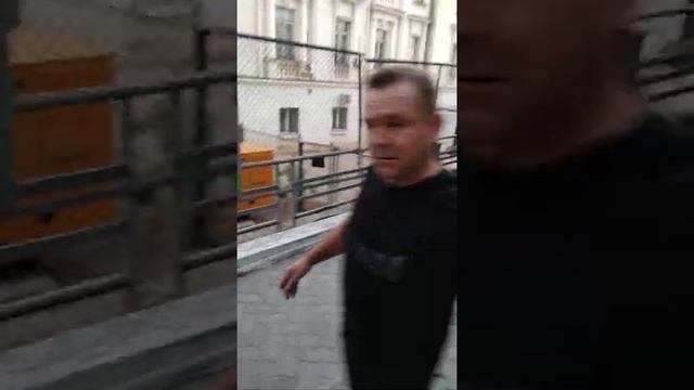 Неадекватный персоналал в кафе Молодость. Админ Елена смотреть онлайн