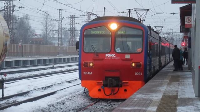 Электропоезд ЭД4М-0091 Рэкс станция Нара 21.03.2018 смотреть онлайн