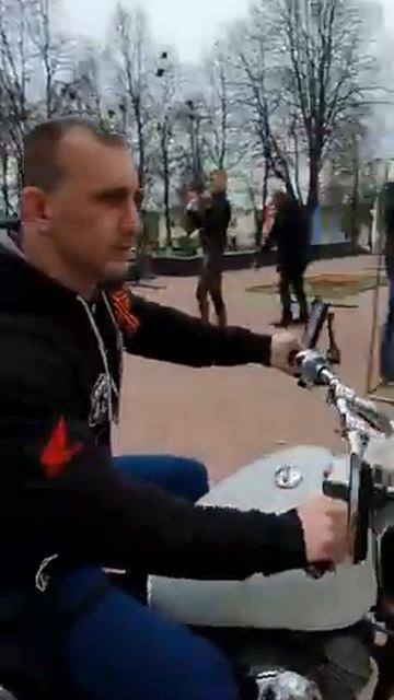 Ездили возлагать цветы в город Жуков всех с великим праздником 9 мая💥💥💥 смотреть онлайн