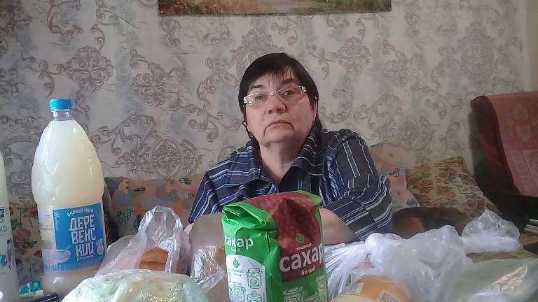 Жизнь в деревне - Выпуск от 25-04-2025. Встретил жену и по магазинам, что купили , посылка от друга смотреть онлайн