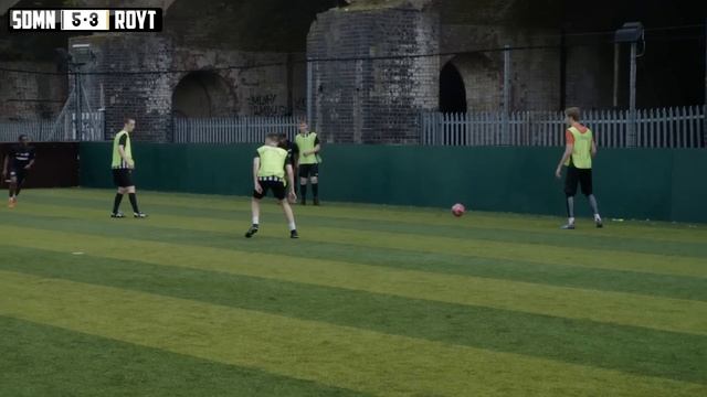 SIDEMEN 6-A-SIDE FOOTBALL *HORRIFIC INJURY* смотреть онлайн