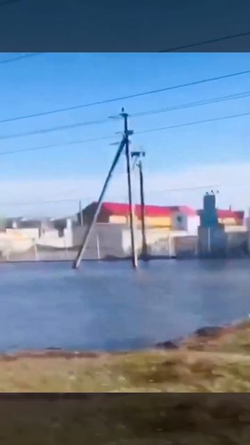 В Кирилловке базы отдыха до самой дороги стоят в воде смотреть онлайн