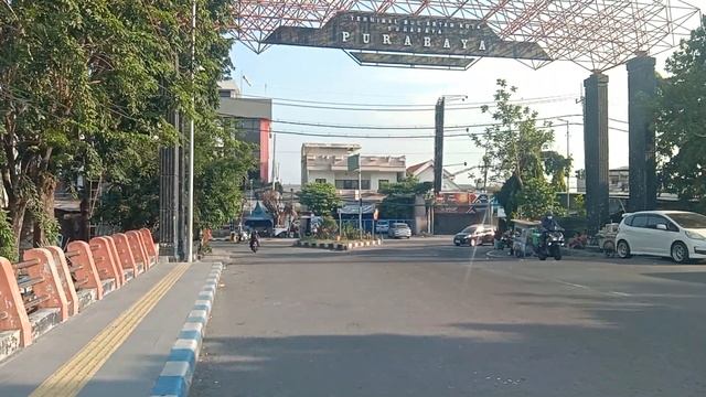 PO. Mira menguarkan livery terbaru gak mau kalah dengan ekonomi Sugeng Rahayu Surabaya Purwokerto смотреть онлайн