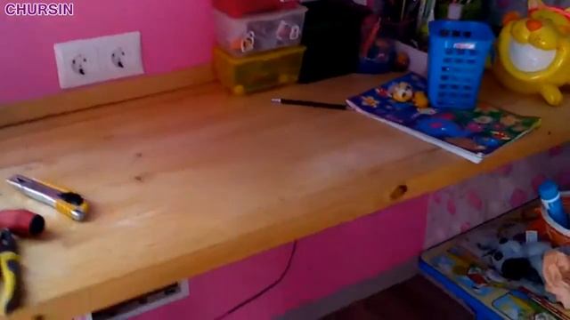 Добавляю розетки в комнате. Хорошо когда на стенах гипсокартон) смотреть онлайн