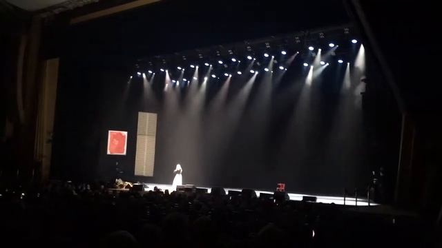 Алла Пугачева «Женщина, которая поёт» (Кремль P.S. 17.04.2019) смотреть онлайн