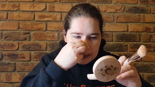 Gucci Beauty Cushion De Beaute Cushion Foundation Review смотреть онлайн