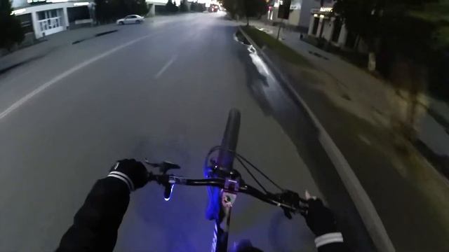 В 6 УТРА по ЦЕНТРУ ПЕТРОПАВЛОВСК на ВЕЛИКЕ смотреть онлайн