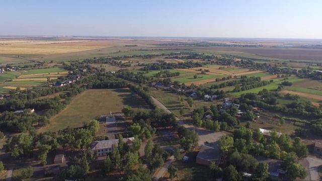 Село Ивановка с высоты птичьего полета. смотреть онлайн