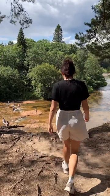 В выходные обещают жаркую погоду!Поэтому ловите интересное местечко для влажного отдыха в Удмуртии😜 смотреть онлайн