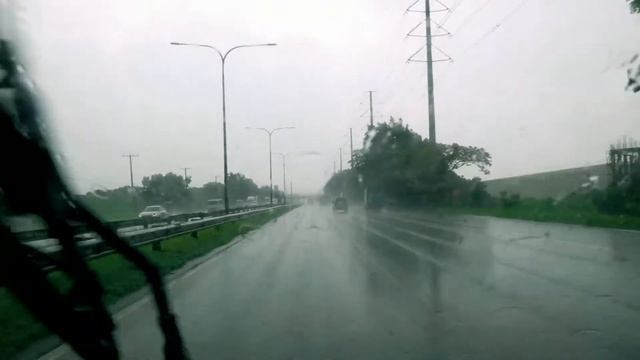 LAGUNA | Turbina, Calamba - Carmona Exit, South Luzon Expressway (SLEX) смотреть онлайн