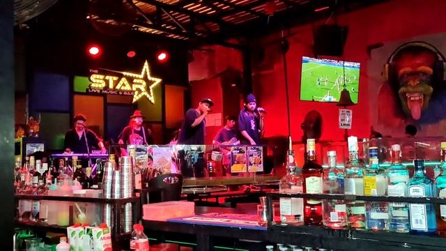 Бангла Роуд. Тусовка на Патонге. смотреть онлайн