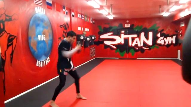 Rami Ibrahim shadow boxing смотреть онлайн