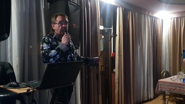 Михаил Чутко Синяя вечность в кафе Каспий смотреть онлайн