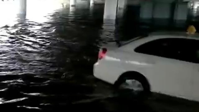 потоп под мостом смотреть онлайн