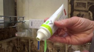 ДОЗАТОР ЗУБНОЙ ПАСТЫ. Удобное приспособление для зубной пасты и зубных щеток.