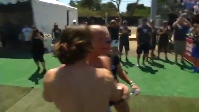 CrossFit Games Regionals 2012 - TJ's Gym Mill Valley Sets Record on Event 2 смотреть онлайн