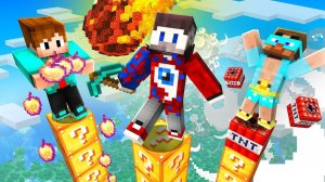 Майнкрафт, но Кто Упадёт с ОДНОГО ЛАКИ БЛОКА тот ПРОИГРАЛ!