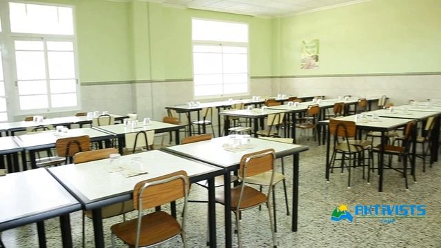 Лагерь в Эль Кампельо (Аликанте) смотреть онлайн