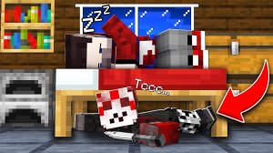 МАНЬЯК ЗА ОКНОМ Проник в Наш Дом в Майнкрафт!