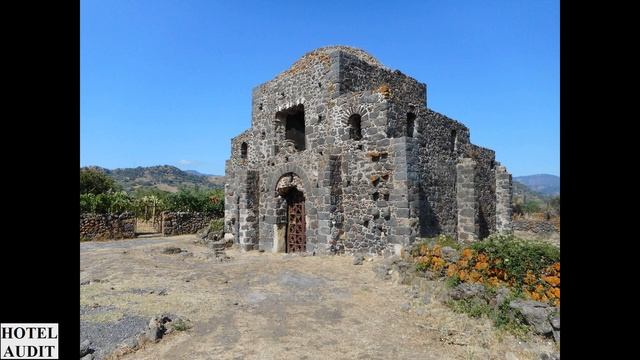 Италия Кастильоне ди Сицилия Cuba of Santa Domenica 1 смотреть онлайн