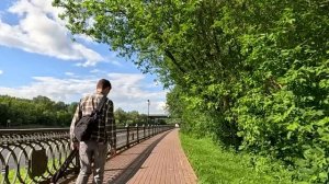 Решив избавиться от жены, вывез ее из роддома с новорожденной двойней в глухомань и оставил ни с че