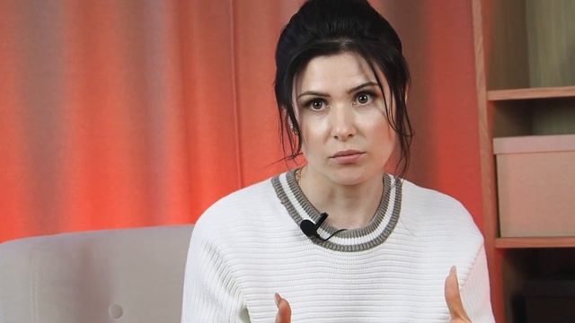 После ИНСУЛЬТА человек не разговаривает? Как РАЗГОВОРИТЬ больного после инсульта? Надолго ли ЭТО? смотреть онлайн