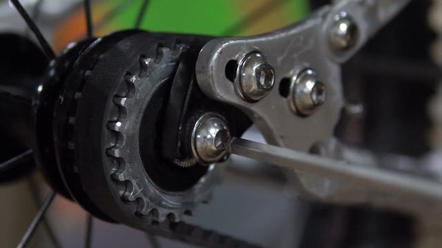 Треск, скрип при вращении педалей велосипеда 16