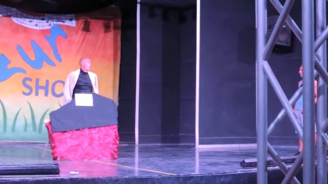 Fabio in WC . Сlub Azur / show time смотреть онлайн