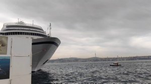 Стамбул в марте.От долмабахче к мосту и площади Таксим