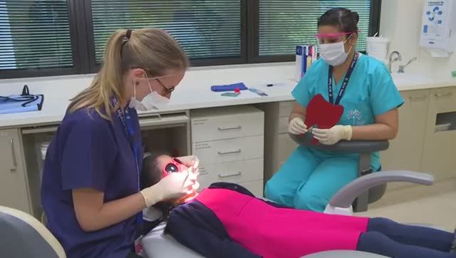 At the dentist У стоматолога смотреть онлайн